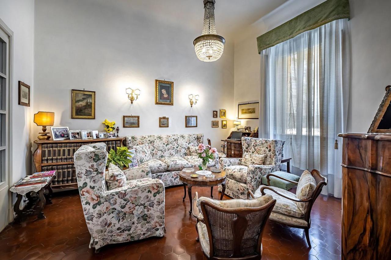 A Casa Di Lilli Hotel Firenze Bagian luar foto